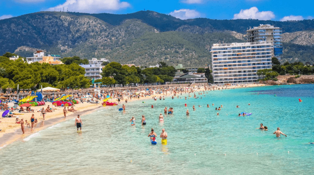 15+ Epic Things to do in Palma Nova Spain - Relax at the beach