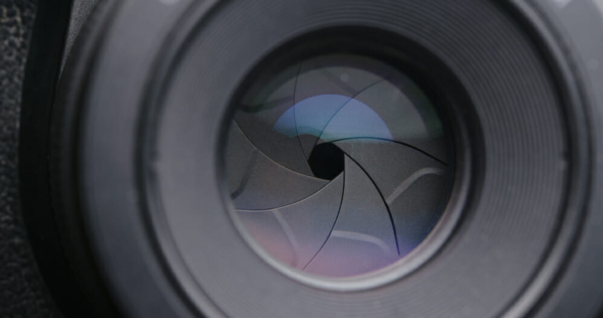 Capture Every Detail: Discover the Best Zoom Lens for Sony A7C