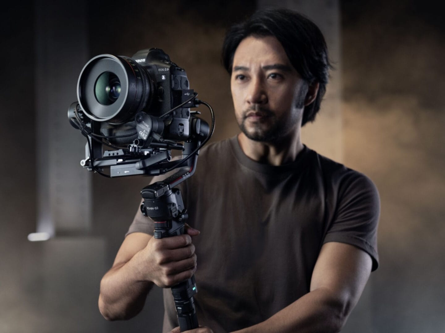 10 Best Gimbal for Sony A7c cameras for better results - 2. DJI RS 2.