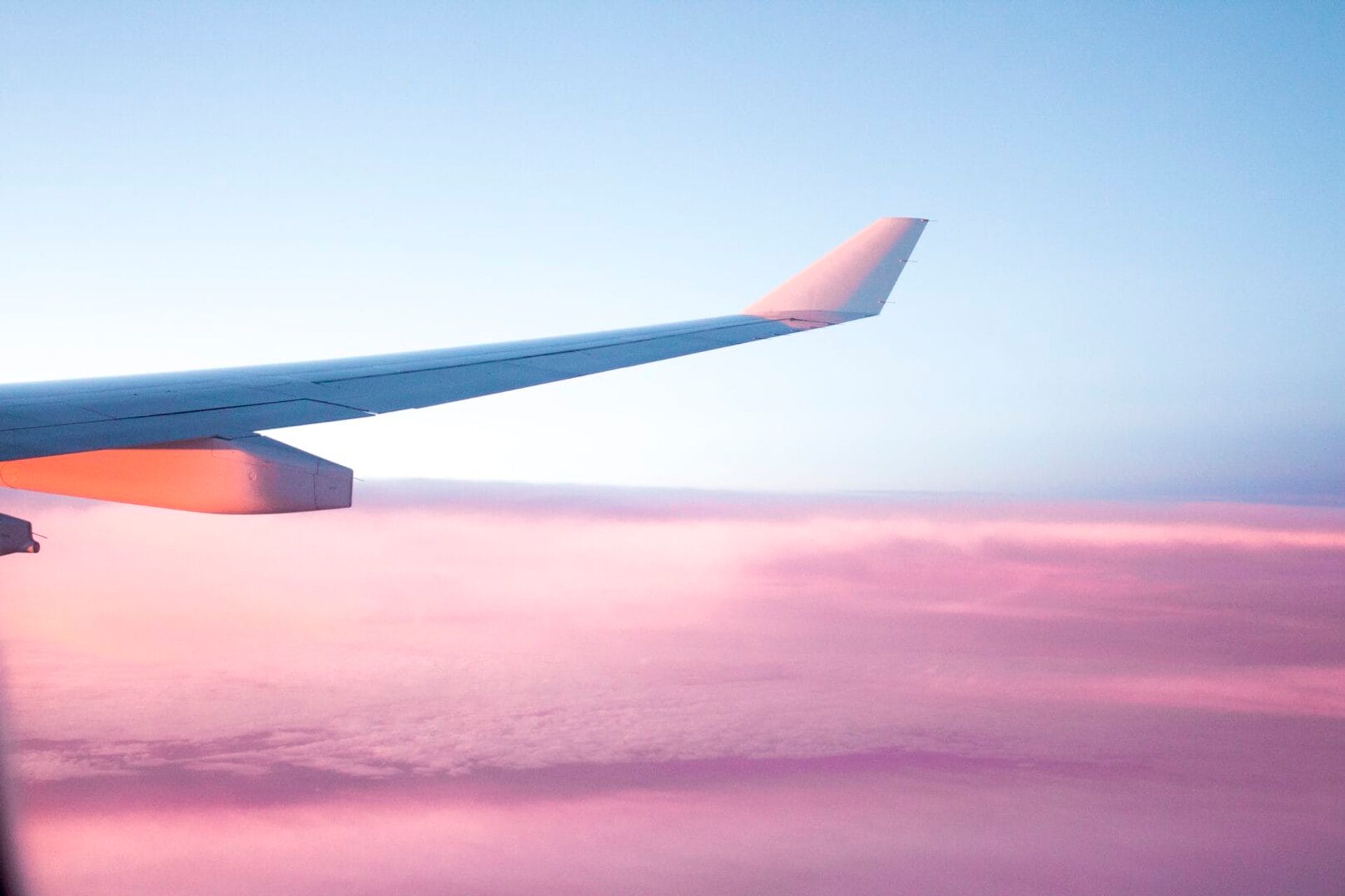 Long Plane Ride Essentials: 20+ Must-Haves for First-Time &amp; Budget Travelers