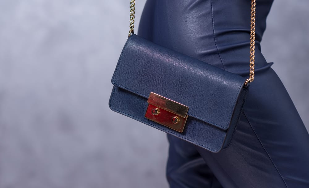 Free Guide to Finding the Best Day Bag for European Travel - Factors to Consider When Choosing Yo...