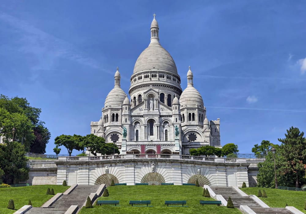 Best Places to Celebrate New Year in Europe - Paris