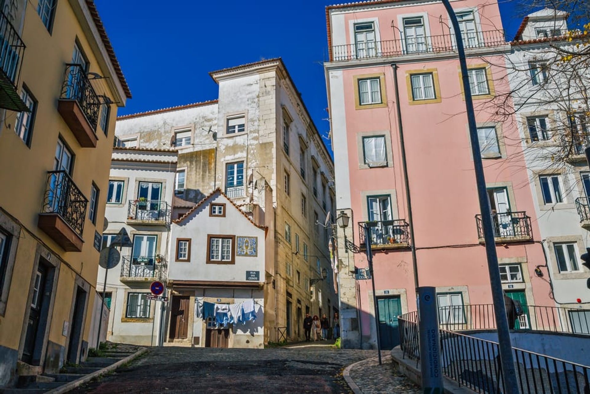 What to do in Lisbon for 2 days ( Free Guide )