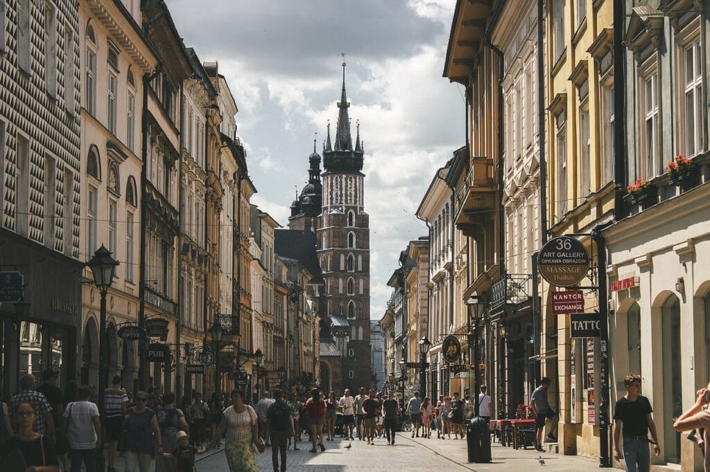 How to say Poland in Polish