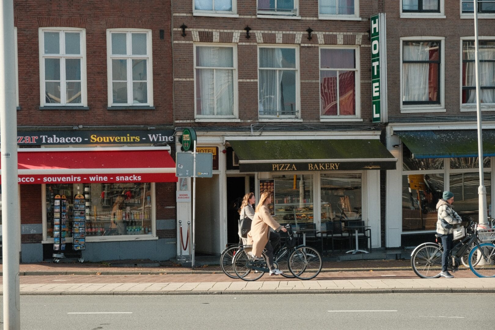 where is the tulip festival in amsterdam - Accommodation: Where to Stay