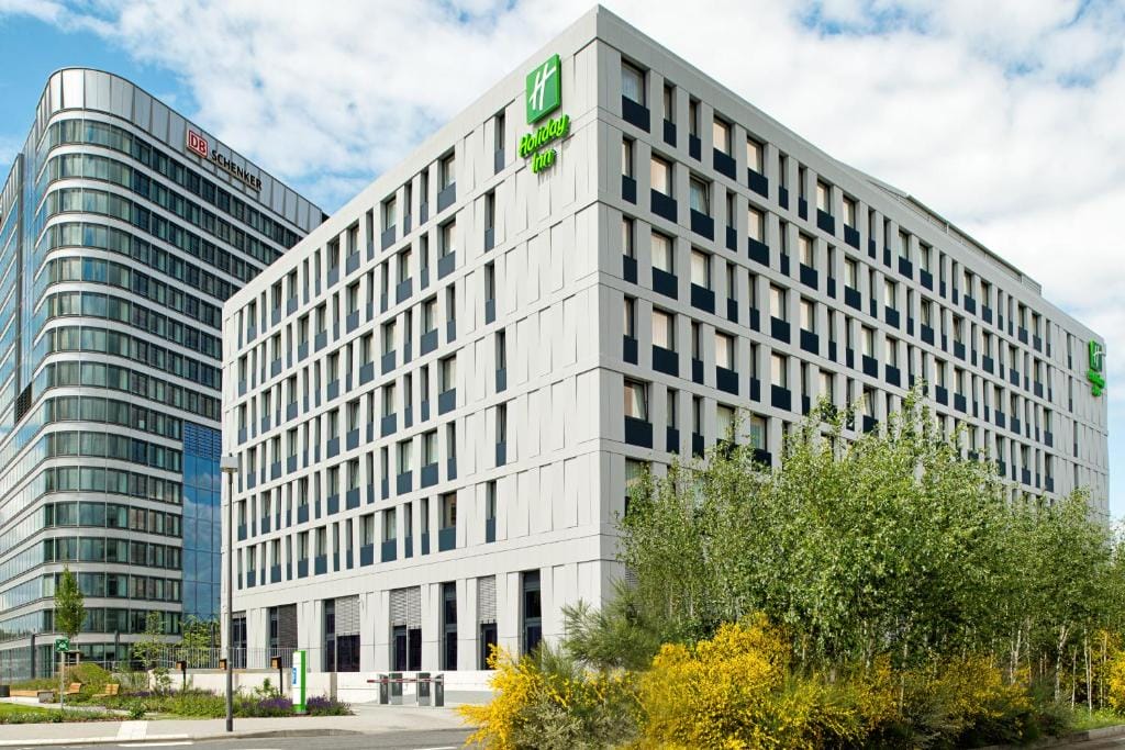 Closest Hotel To Frankfurt Airport 8