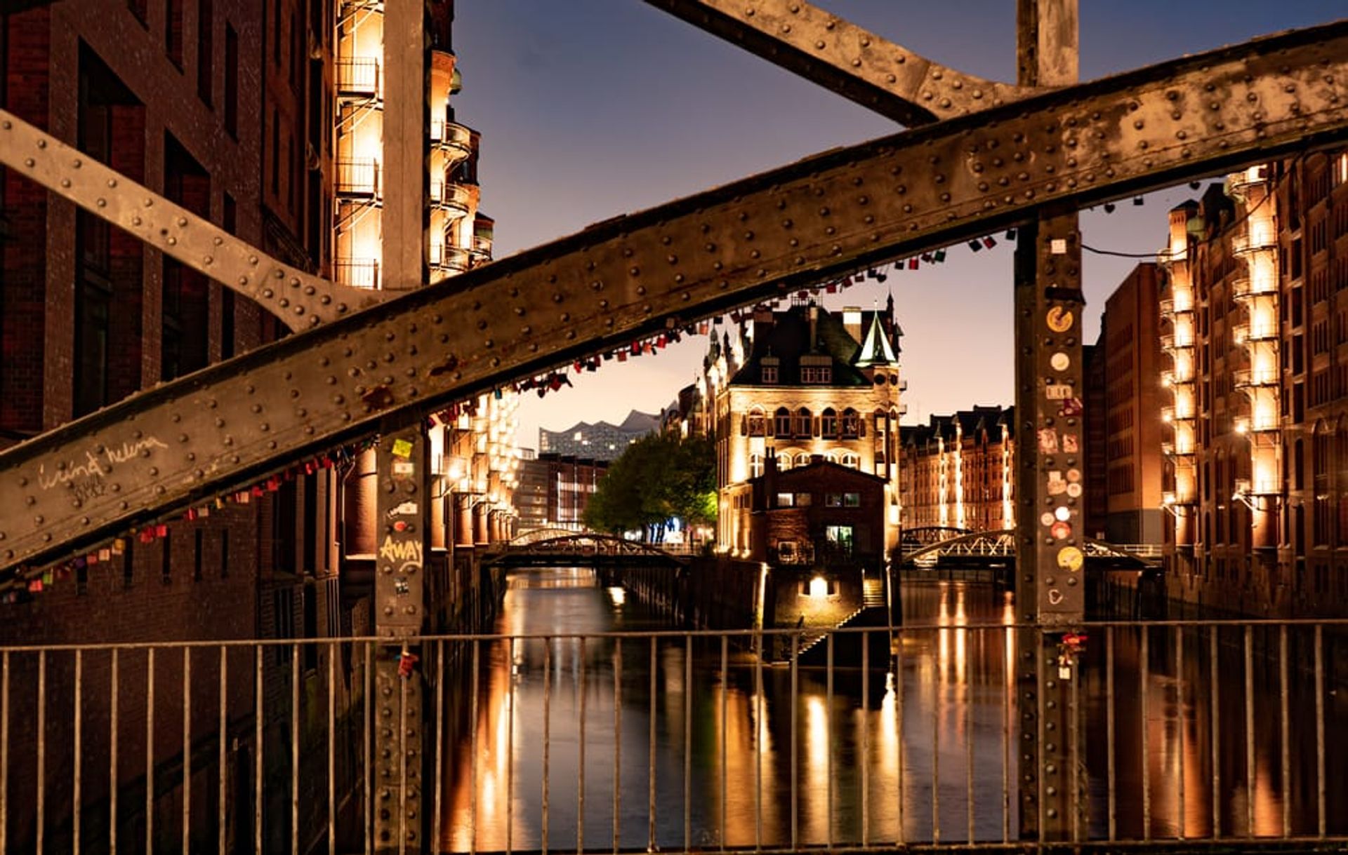15+ Best Things to do in Hamburg Germany