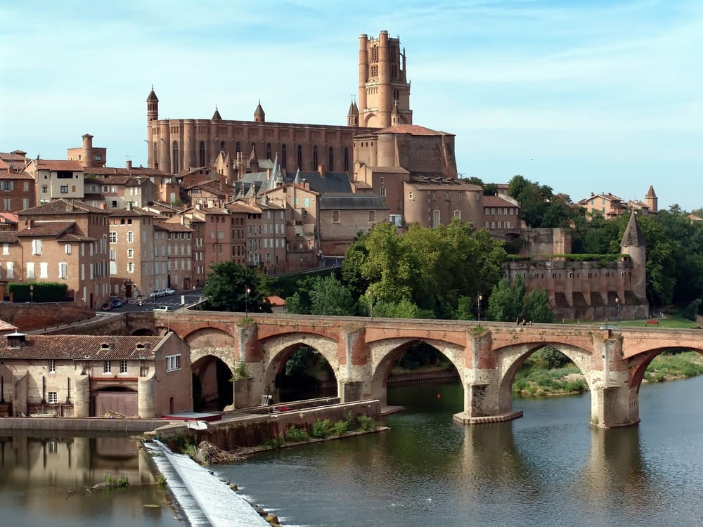 Should you visit Toulouse or Montpellier ?