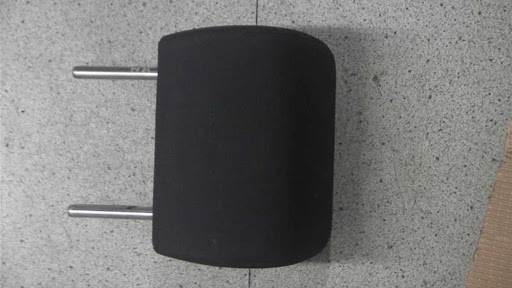 koltuk başlığı çıkmış halde