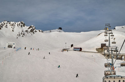 Sky Snow Mountain Slope Outdoor recreation Terrain