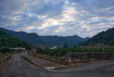 Muntanyes de Favara (Mountains of Favara)