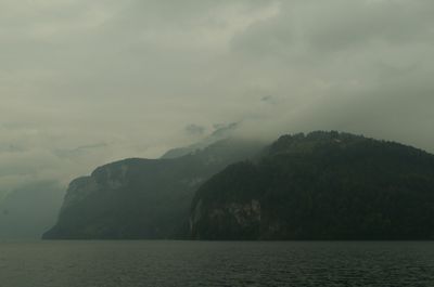 Hiking around Urnersee lake (part of Lake Lucerne)