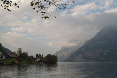 Hiking around Urnersee lake (part of Lake Lucerne)