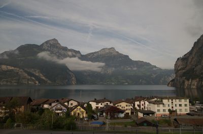 Hiking around Urnersee lake (part of Lake Lucerne)