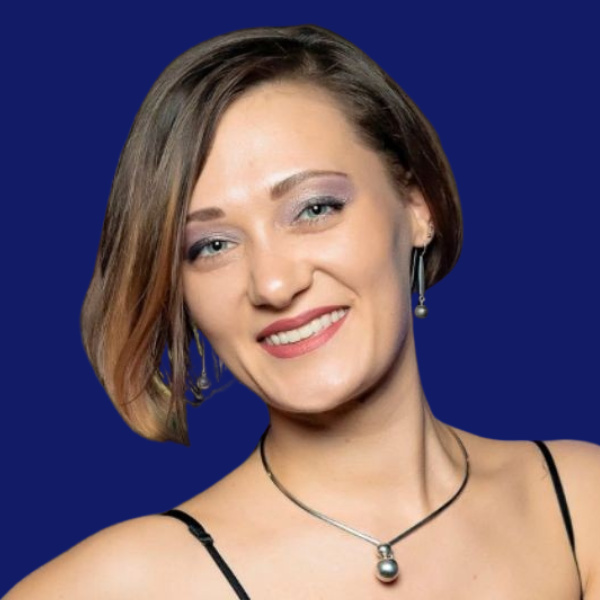  Alla Volkova 