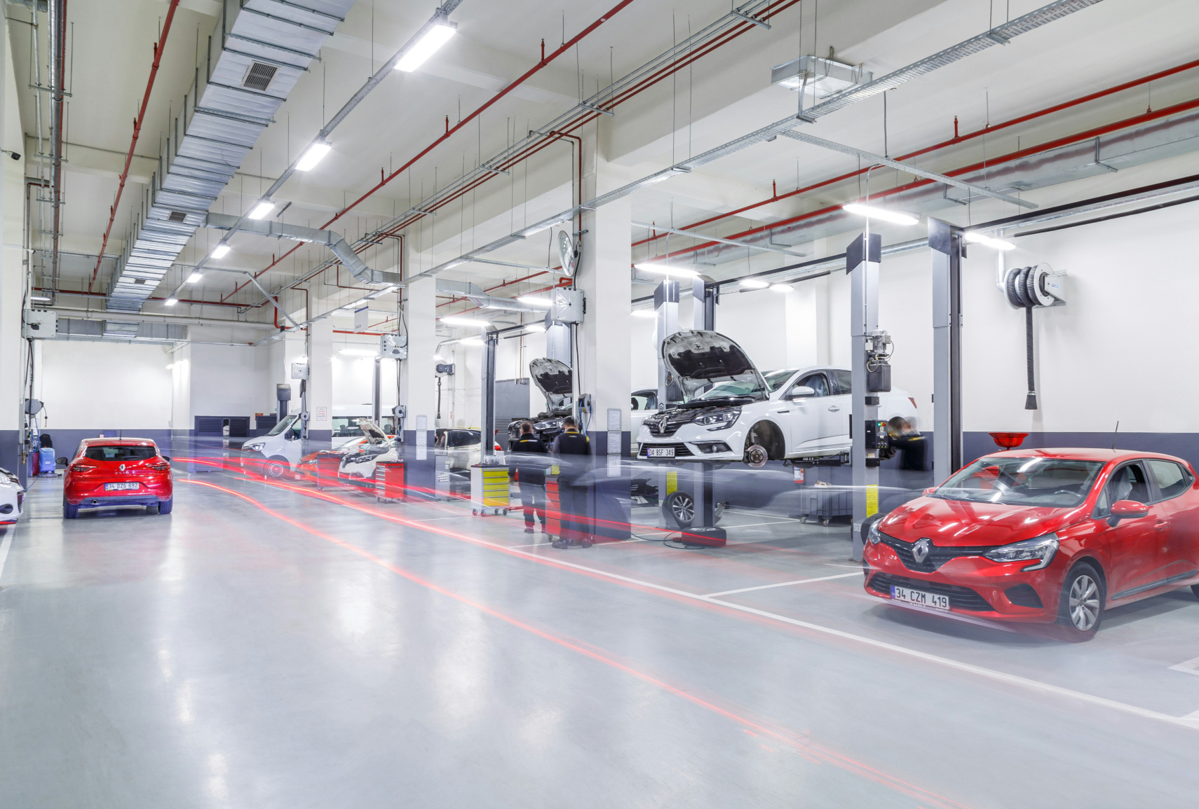 Driving Change: Navigating Automotive Digital Transformation with eCommerce Solutions 
