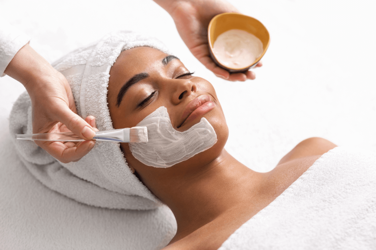 Relaxing Face Treatment