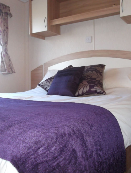 Braeburn Holiday Caravan - A Great Night's Sleep for 4-6 People