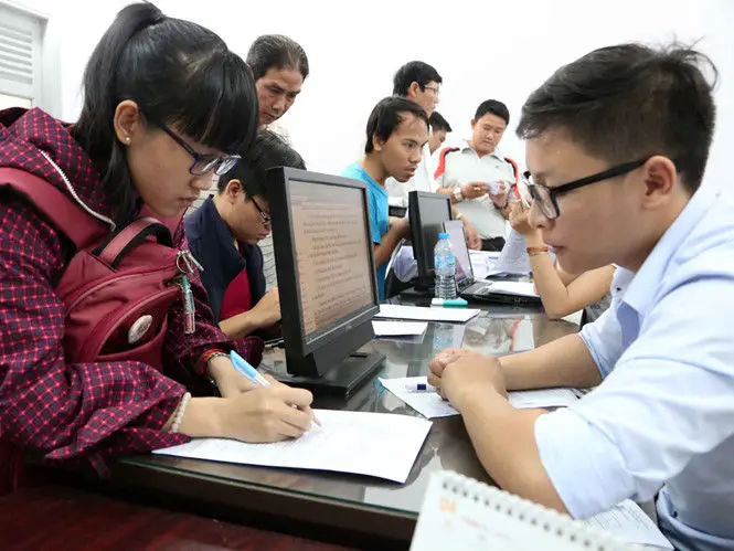 Bản sao công chứng bằng tốt nghiệp THPT Quy định, thủ tục và lưu ý