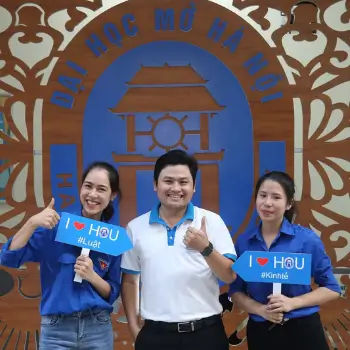 Học Quản trị Kinh doanh Từ Xa: Con Đường Tiến Thân Mới