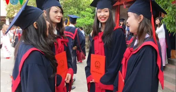 Làm bằng đại học có hồ sơ gốc trọn gói - Giá rẻ toàn quốc