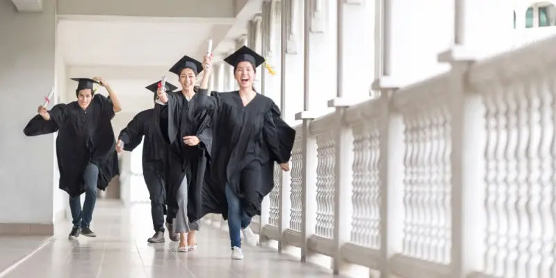 Làm bằng Đại học Nước ngoài - Uy tín, Giá rẻ Có Hồ sơ gốc