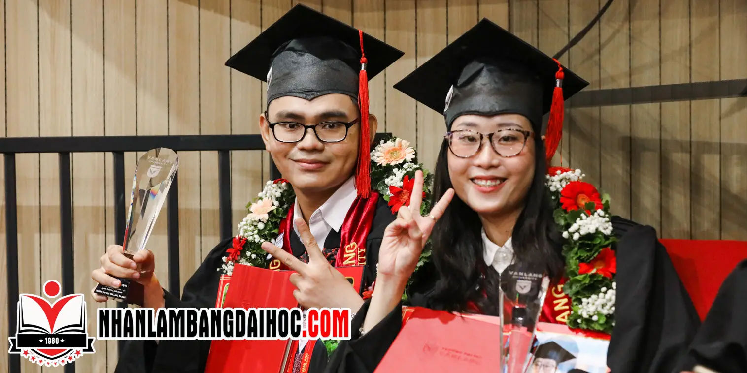 Thành Công Đến Khi Làm Bằng Đại Học