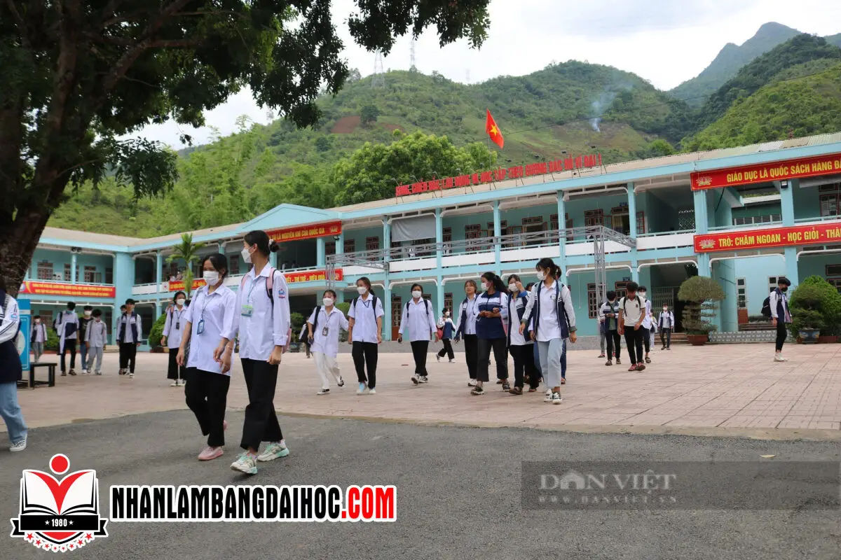 Thu Nhập Cao Vì Làm Bằng Cấp 3 Thật