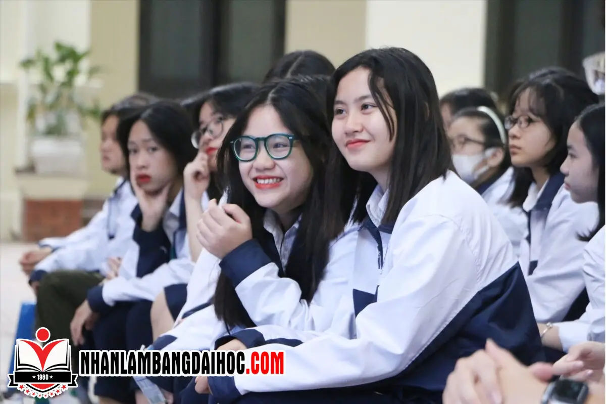 Thu Nhập Cao Vì Làm Bằng Cấp 3 Thật