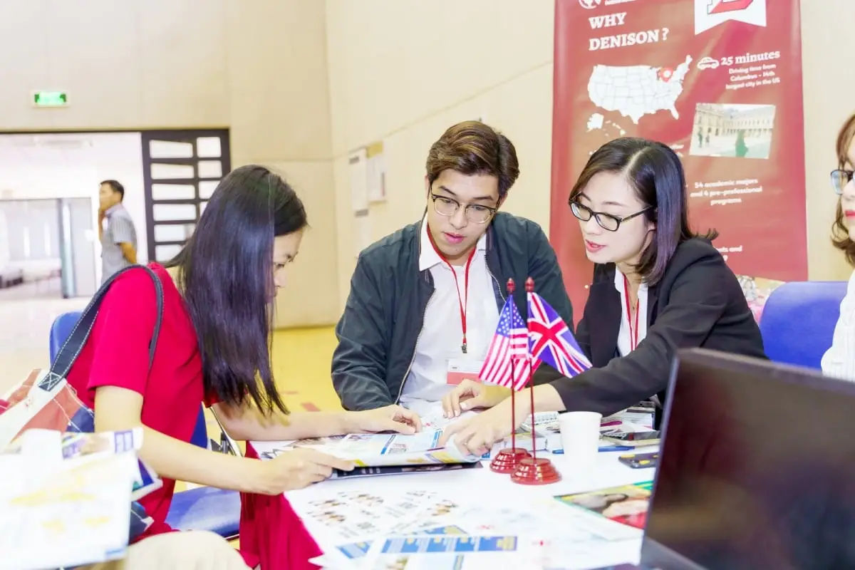 Tư vấn học nghề cho nữ: Khám phá con đường thành công