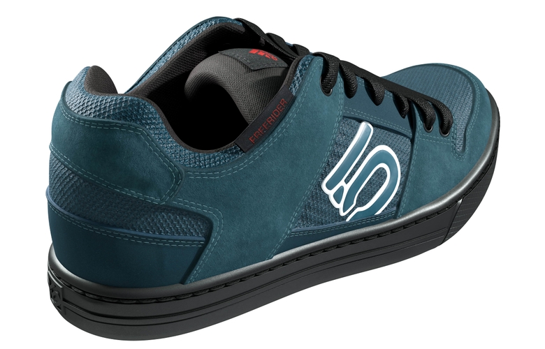 cgi-adidas