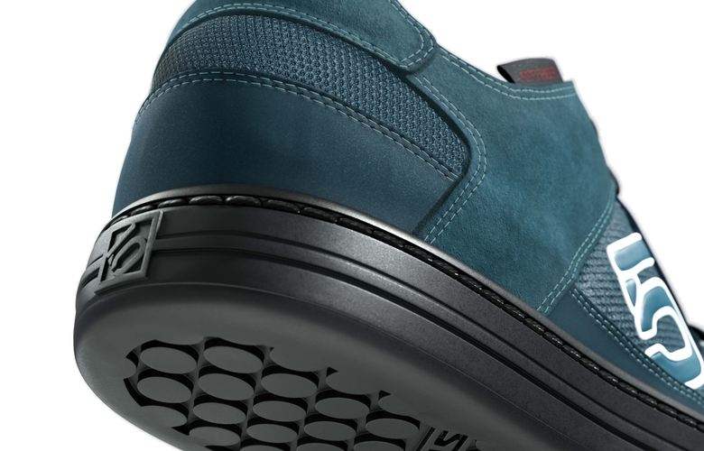 cgi-adidas