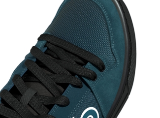 cgi-adidas