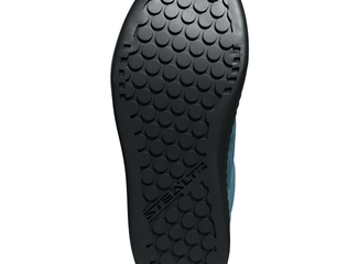 cgi-adidas