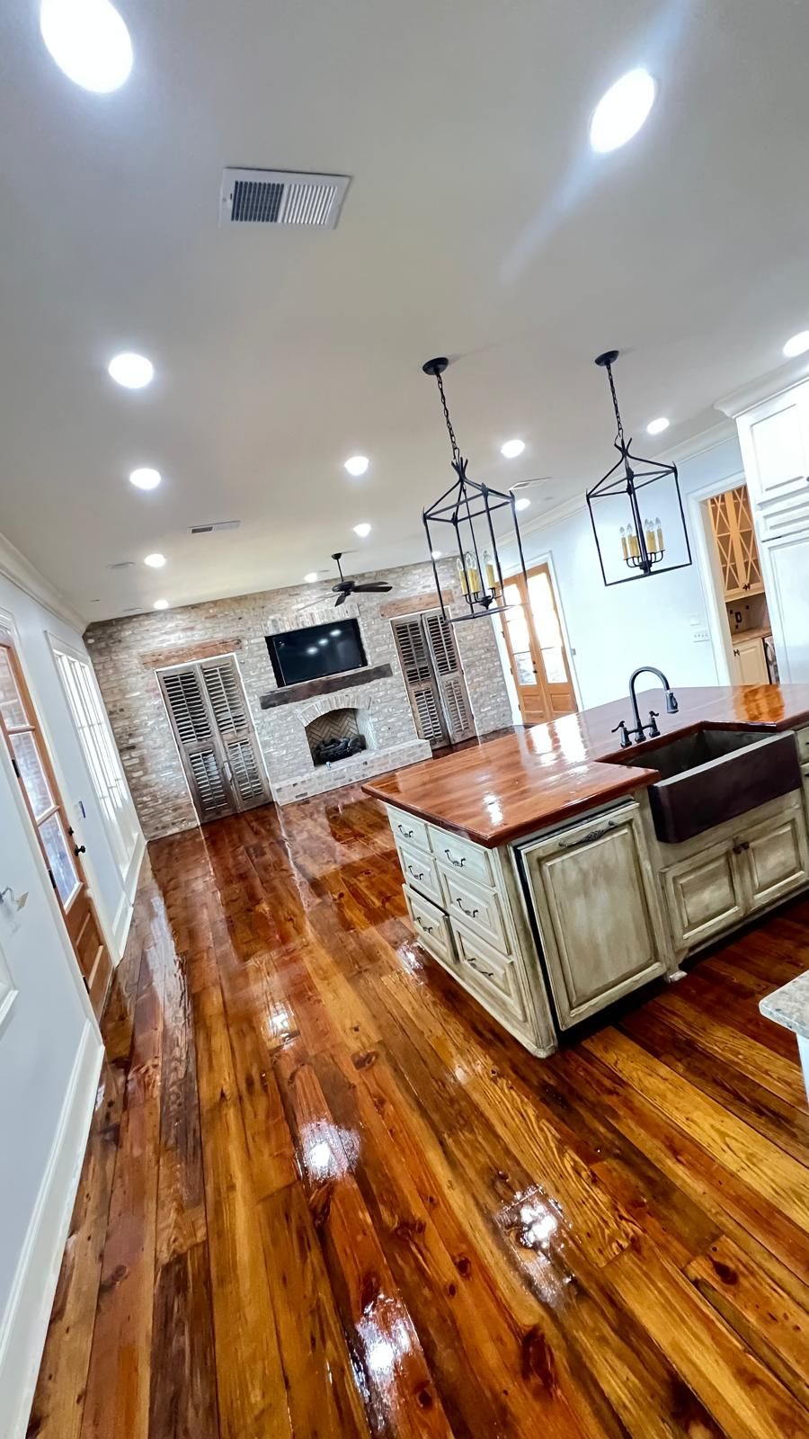 Heart Pine Refinish — Project 3
