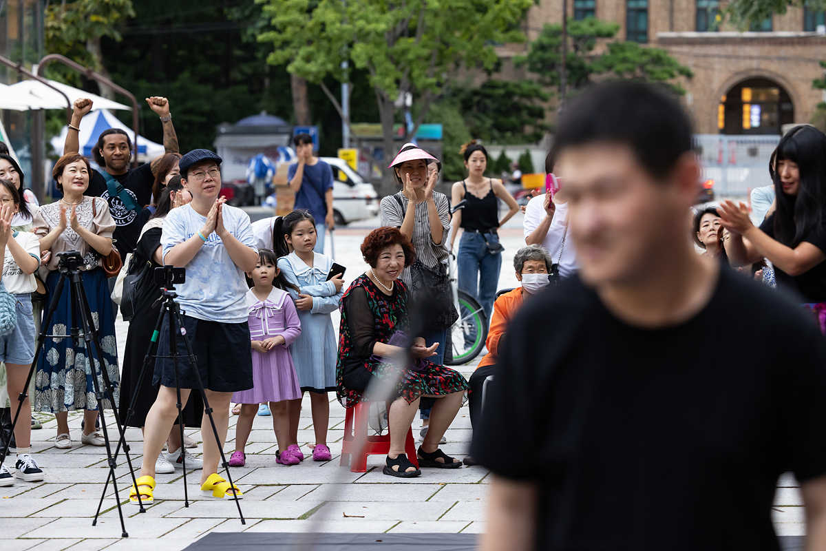 어라운드 마로니에 9월 사진