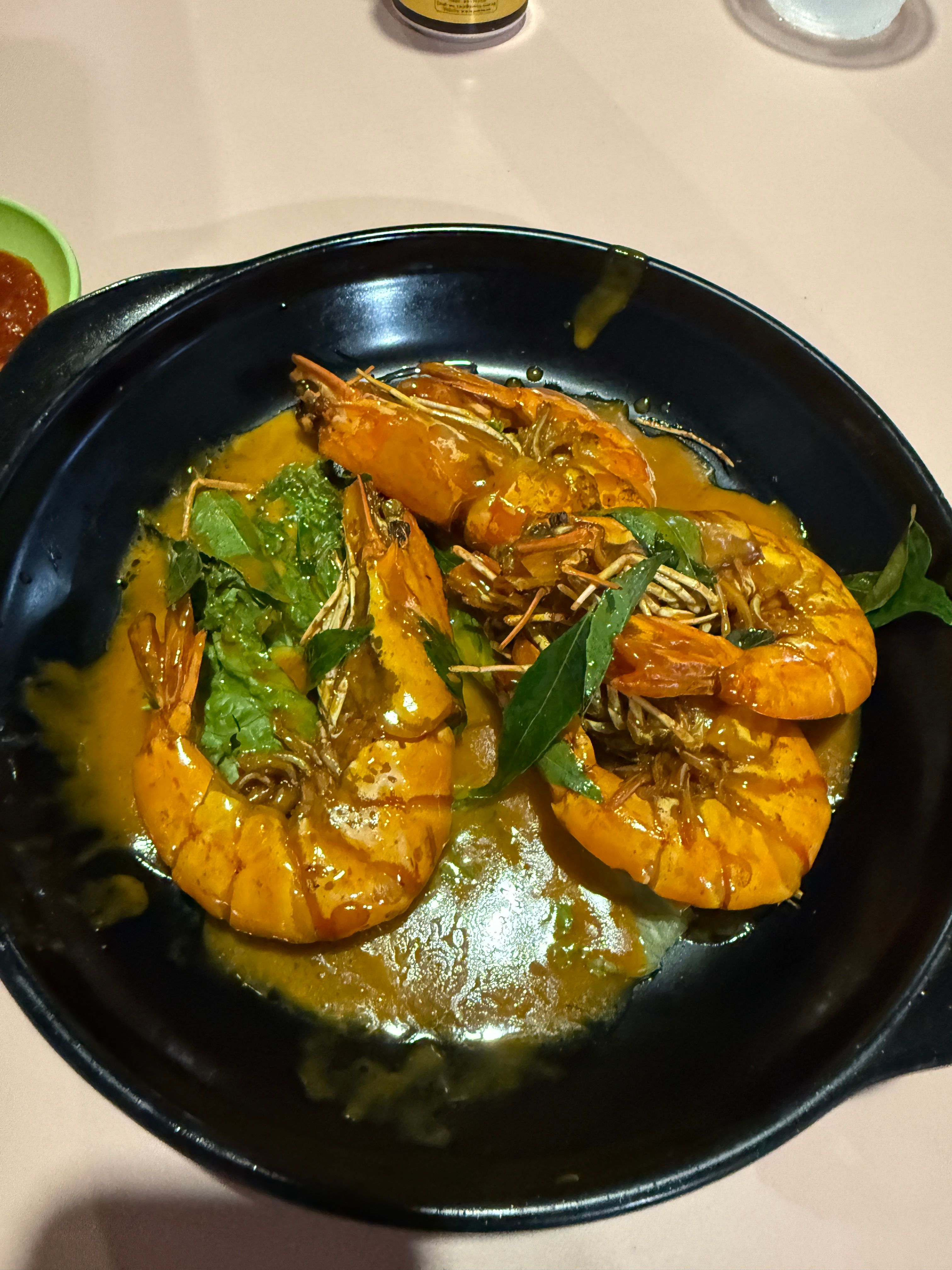 Milk chili prawn with curry leaves at Shen Li Restaurant Tampines Round Market must order