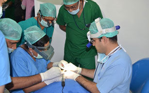 best hair transplant doctors in india