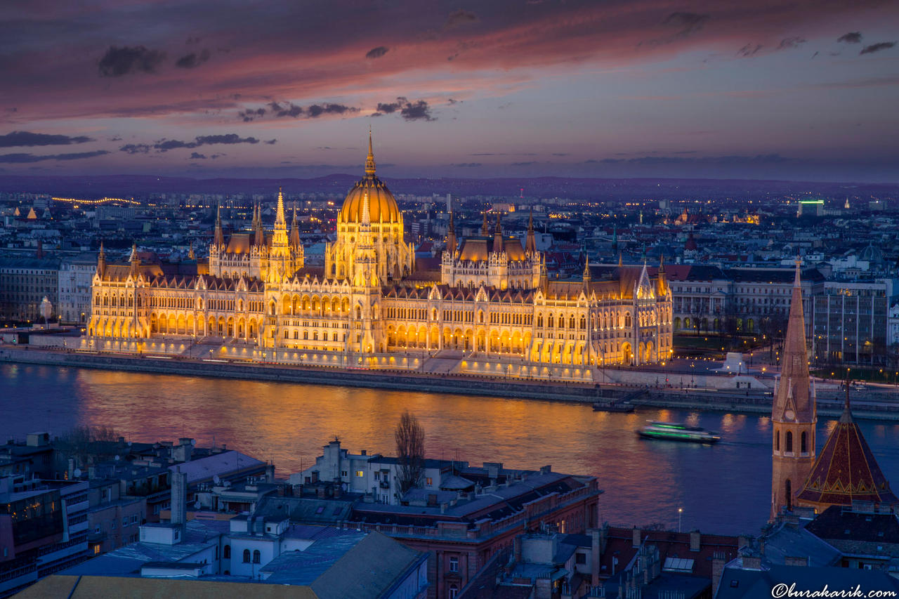 Parliament Building in the dusk