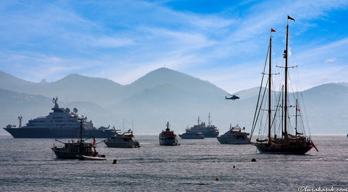 Cannes Sea Traffic