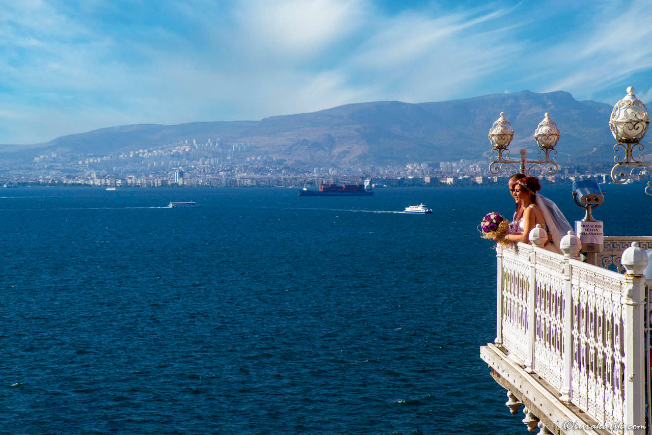 İzmir Asansörden Körfez