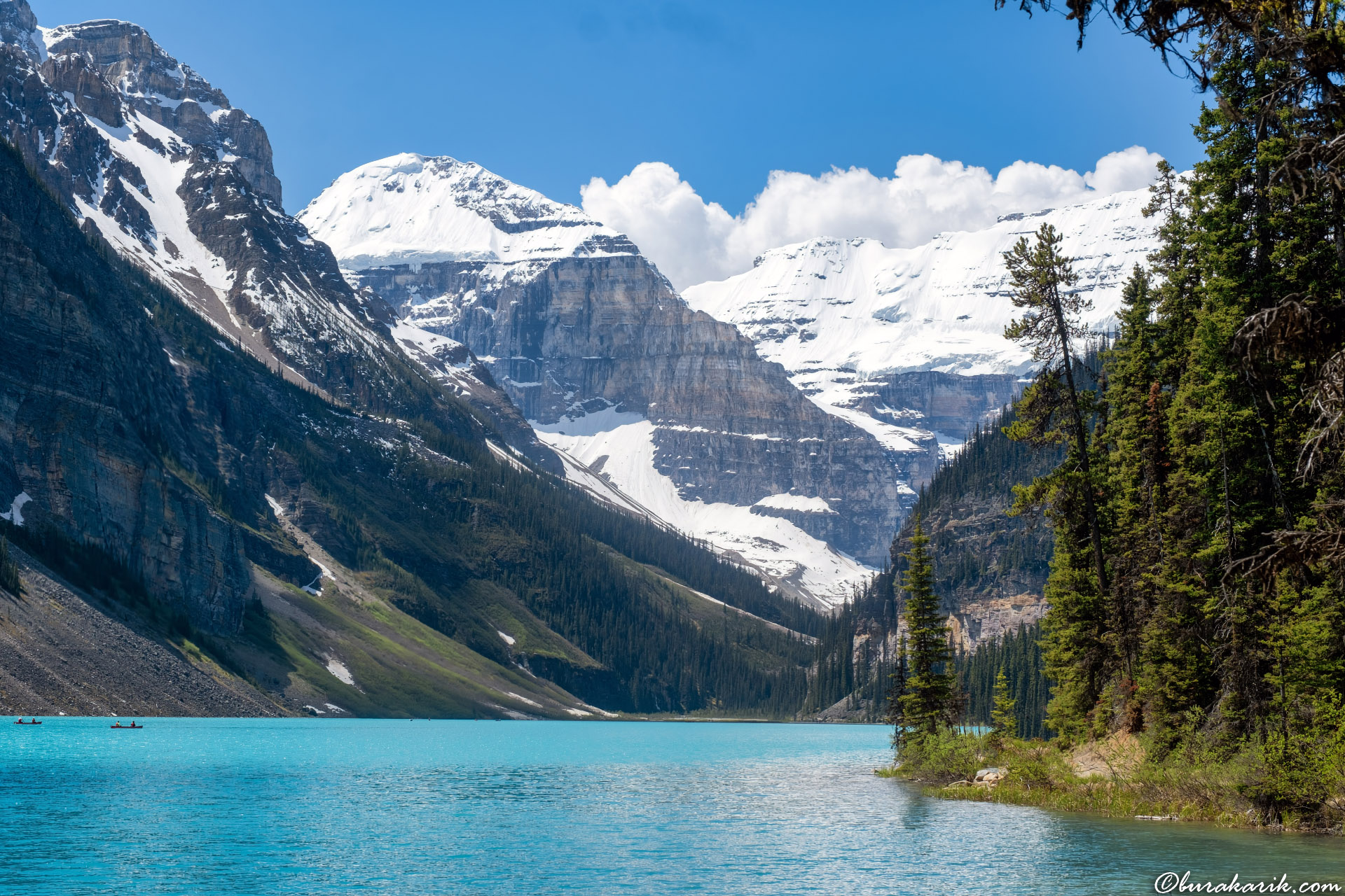 Lake Louise'un Sakin Suları