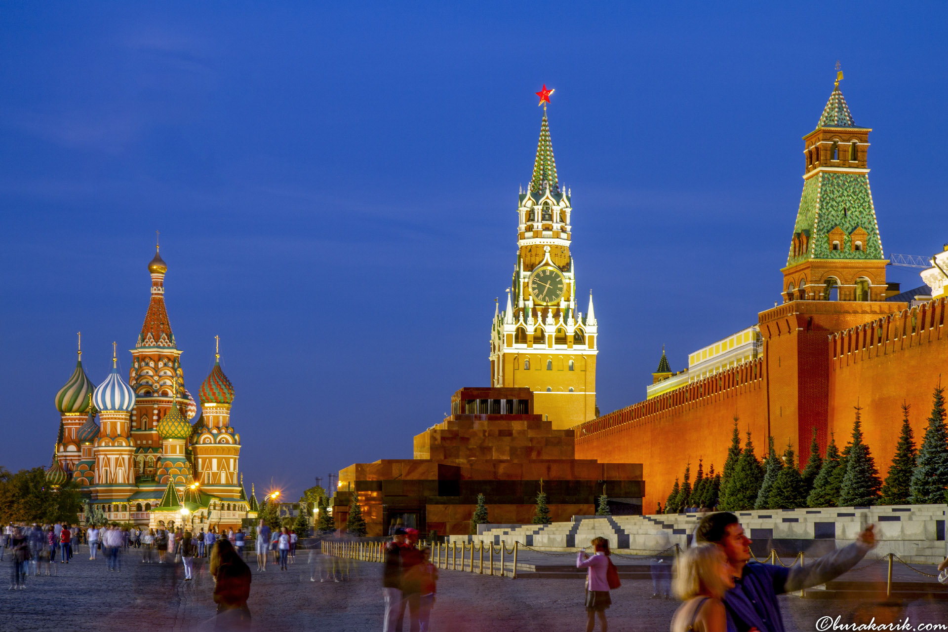 The Red Square in the night