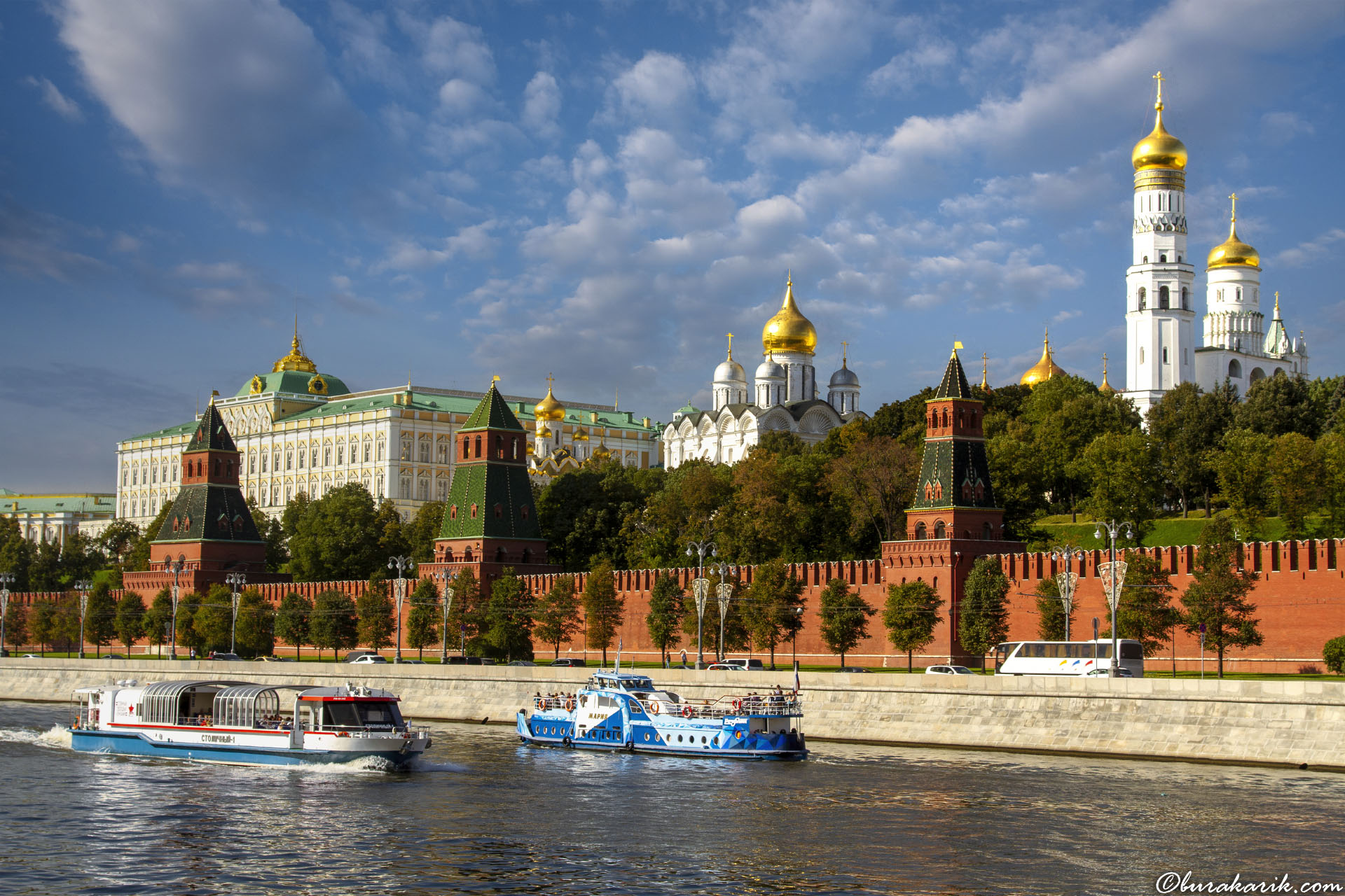 Kremlin ve Moskva Nehri