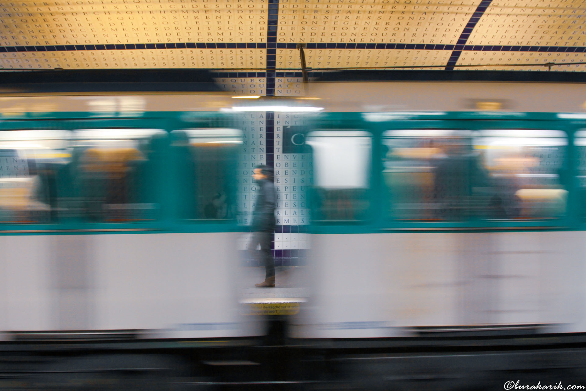 Concorde Metro İstasyonu