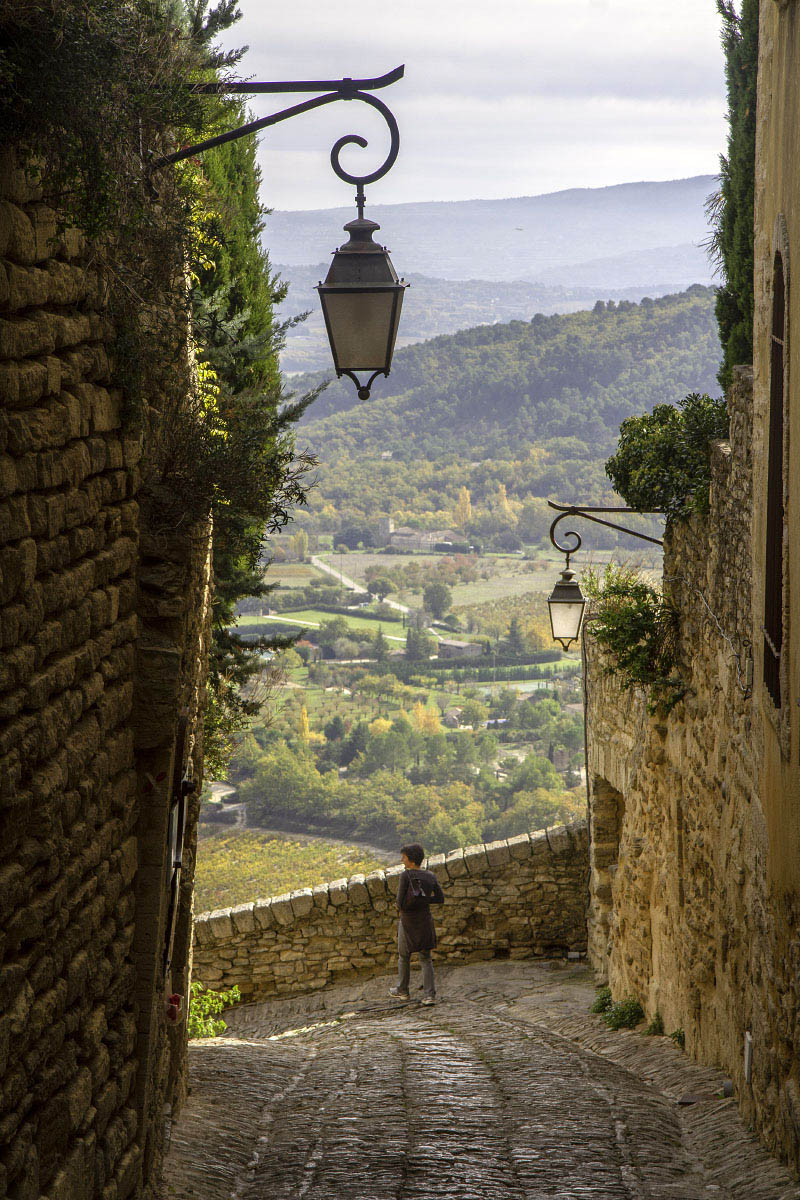 Gordes in Dar Sokaklari