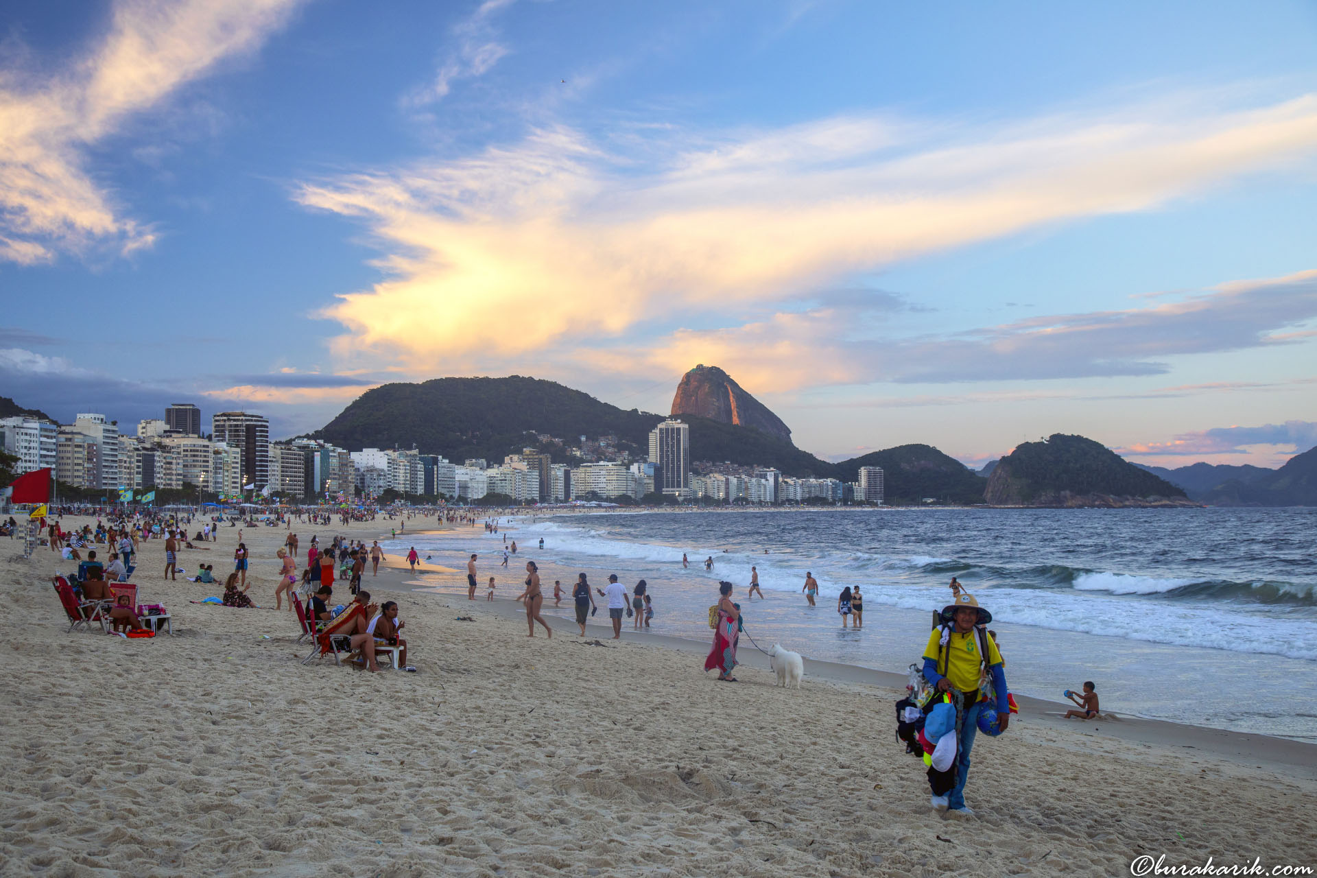 Copacabana Plajında Gün Biterken