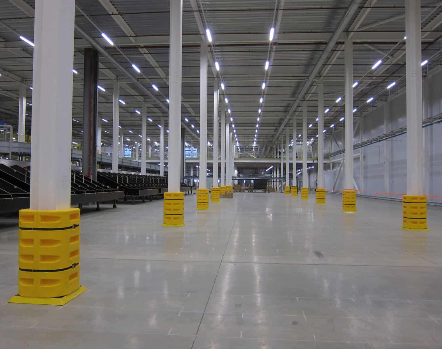 Column Protectors 4 Tips For Warehouse Traffic Safety Safe Industrial
