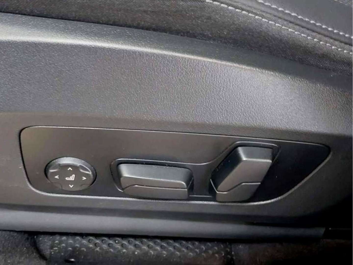 BMW X1 Sport SDrive 20i - 2024 - Joinsteer - #15