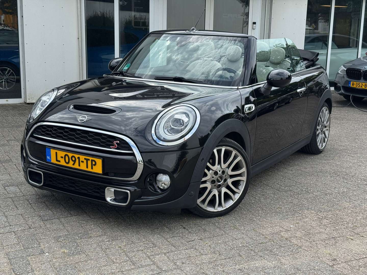 Mini Cabrio Chili Cooper S - 2018 - Joinsteer - #1